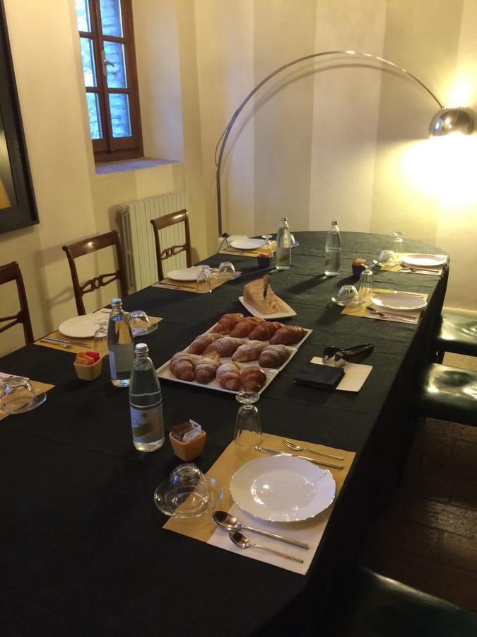 Room And Breakfast Torre Felino Exterior foto